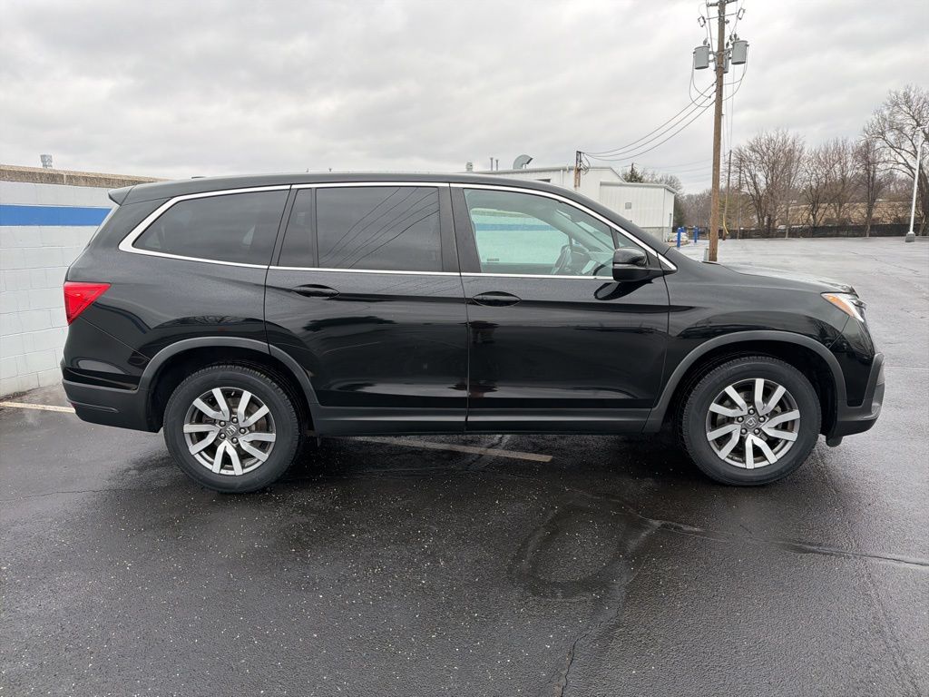 Thumbnail: 2019 Honda Pilot - 6