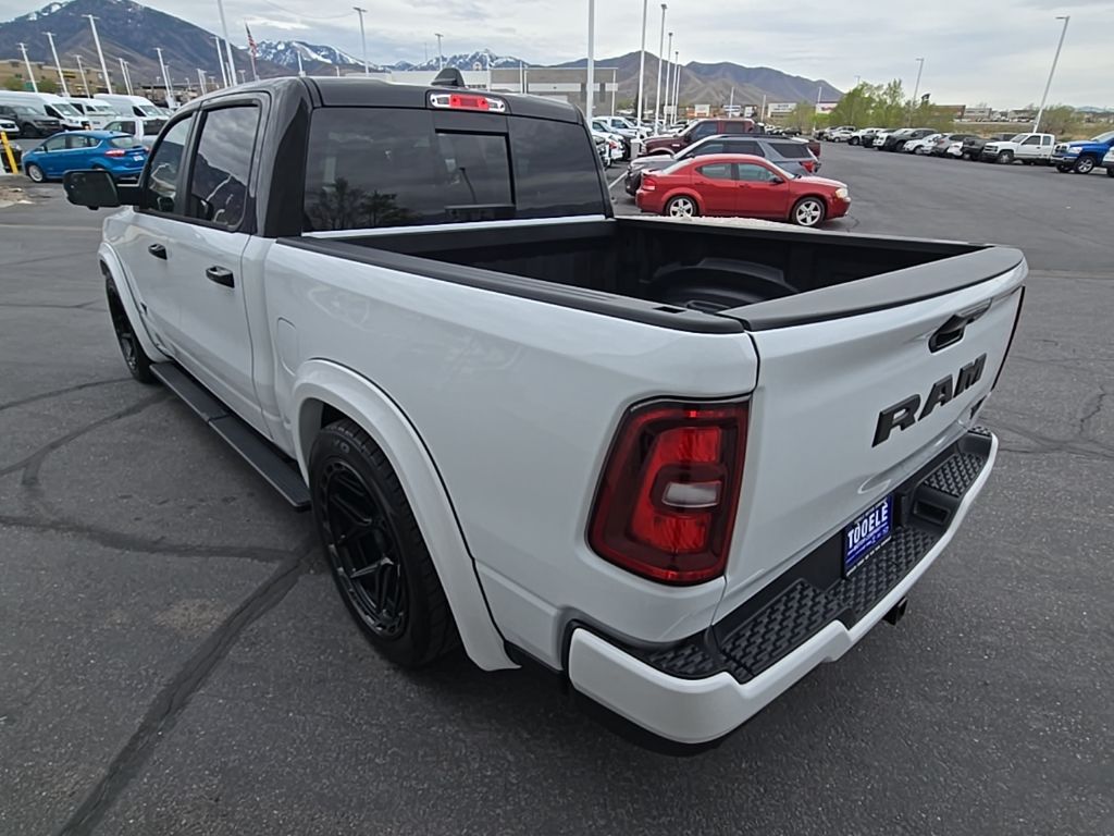 Used 2025 White Ram Big Horn/Lone Star image 5