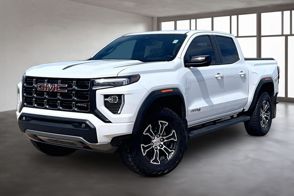 2024 GMC Canyon AT4 Crew Cab 4WD