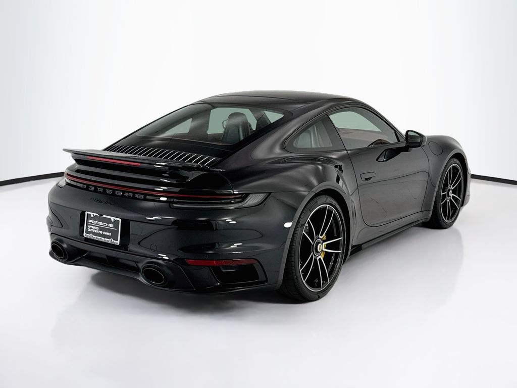 Thumbnail: 2021 Porsche 911 - 7