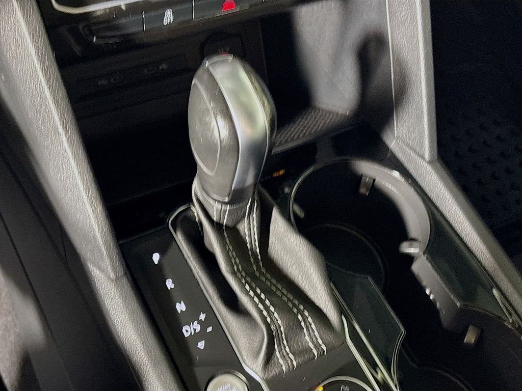 2021 Volkswagen Atlas 3.6L V6 SEL Premium R-Line