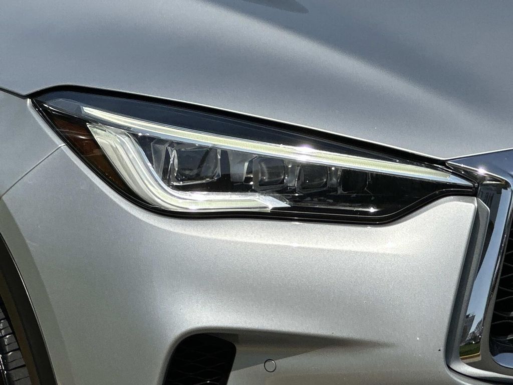 Thumbnail: 2021 INFINITI QX50 - 5