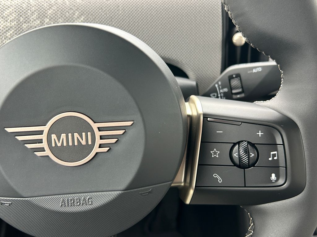 Thumbnail: 2026 MINI Cooper - 19