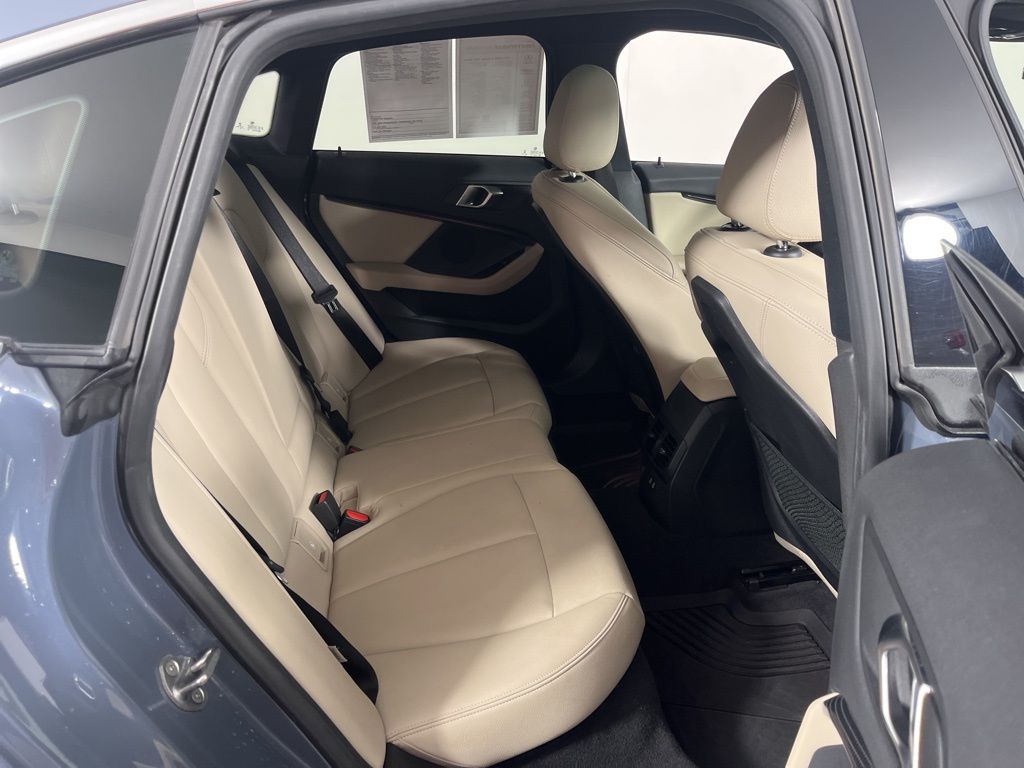 Thumbnail: 2021 BMW 2 Series - 9