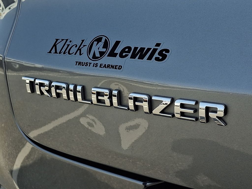 2024 Chevrolet TrailBlazer LT Gray at Auto Express Mitsubishi