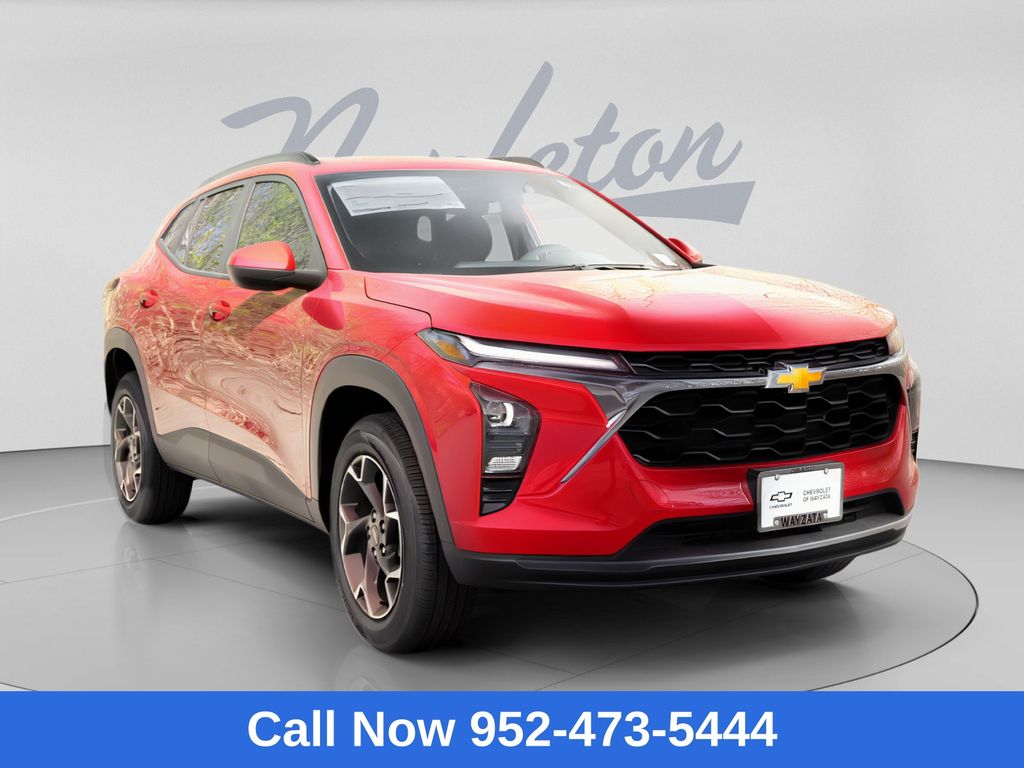 Apex Red 2026 Chevrolet Trax SUV / Crossover Front-Wheel Drive 6-Speed Automatic