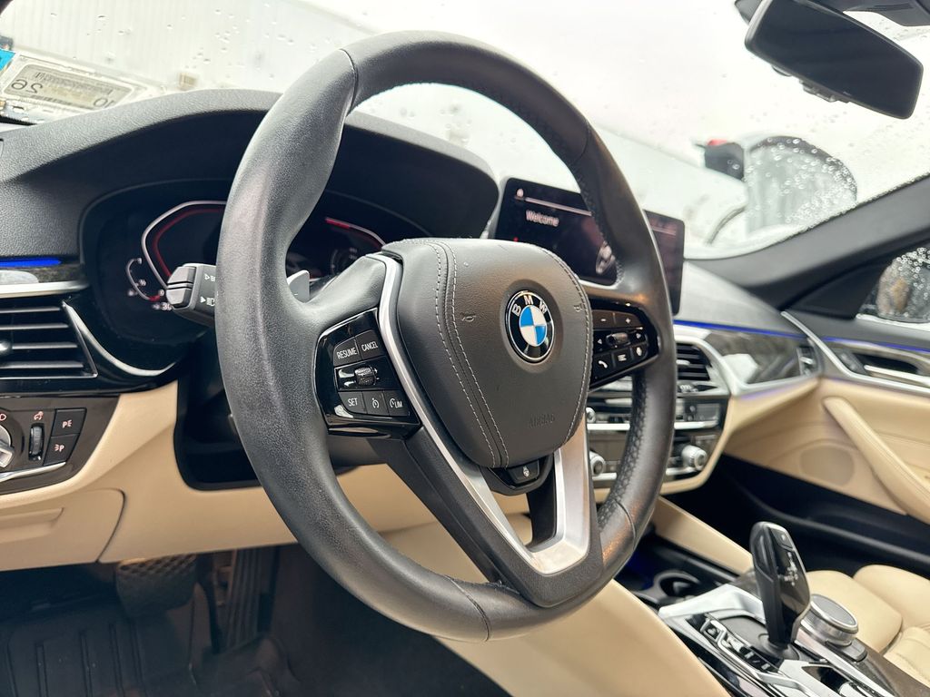 2022 BMW 5 Series 530i xDrive 5