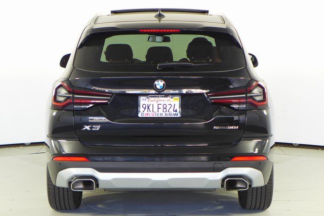 2024 BMW X3 sDrive30i 8