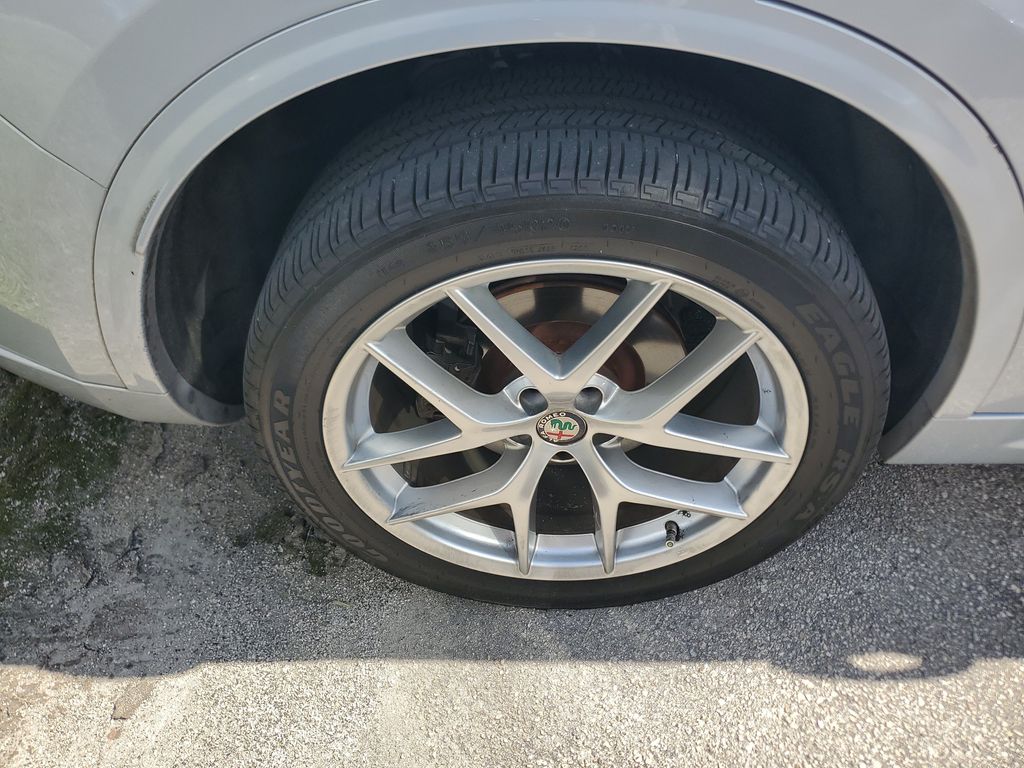 2021 Alfa Romeo Stelvio - $17,888