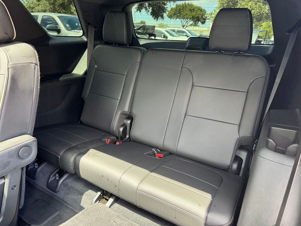 Used Car 2022 Chevrolet Traverse  Premier For Sale Under $35,000 In Austin, Texas