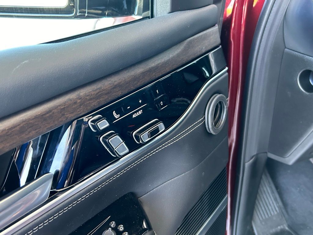 Used 2024 Velvet Red Pearlcoat Jeep Base image 47