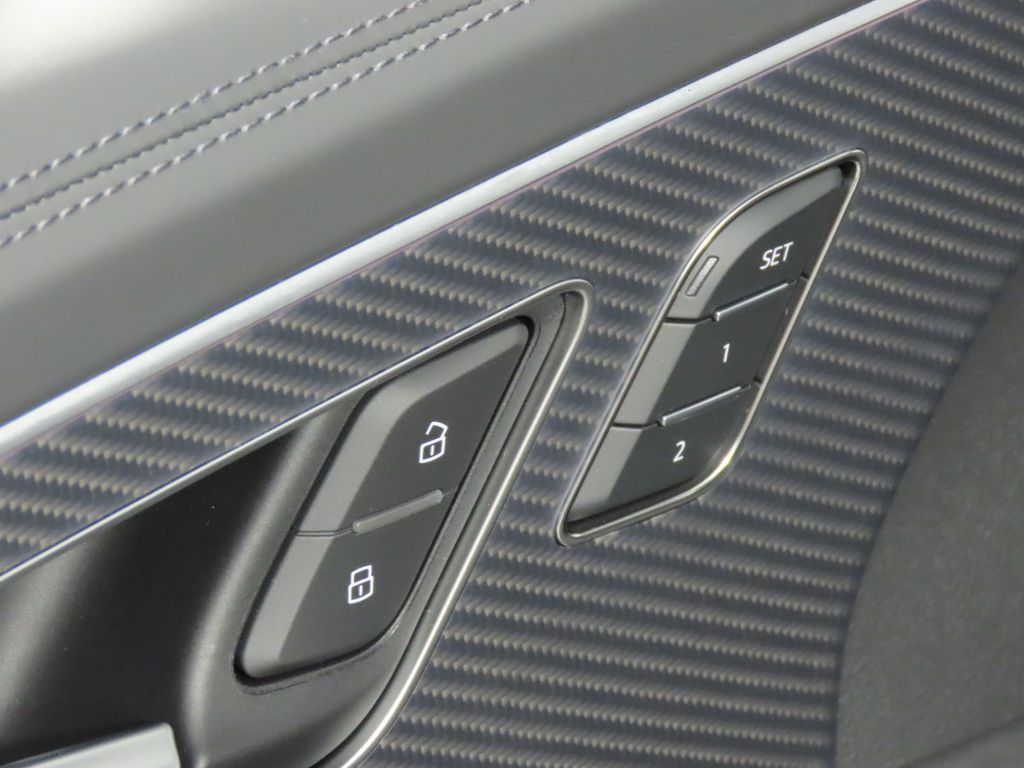 Thumbnail: 2026 Audi Q7 - 29