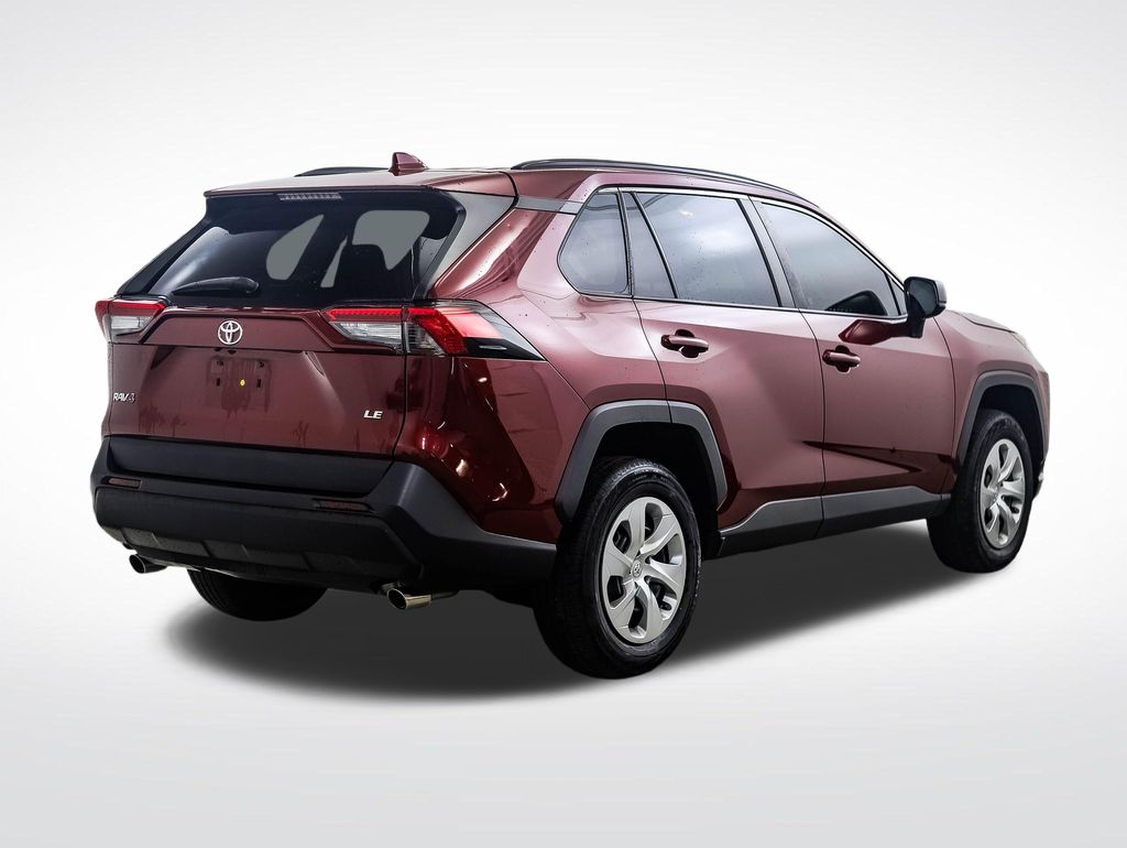 Thumbnail: 2021 Toyota RAV4 - 5