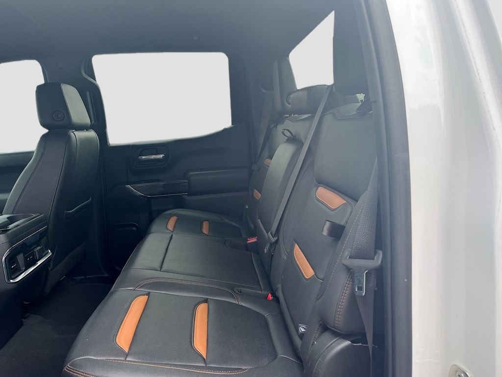 Used 2021 White GMC AT4 image 23