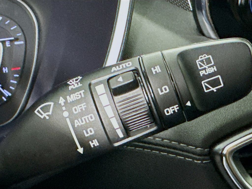 Used Car 2020 Hyundai Santa Fe  Limited For Sale Under $20,000 In Austin, Texas