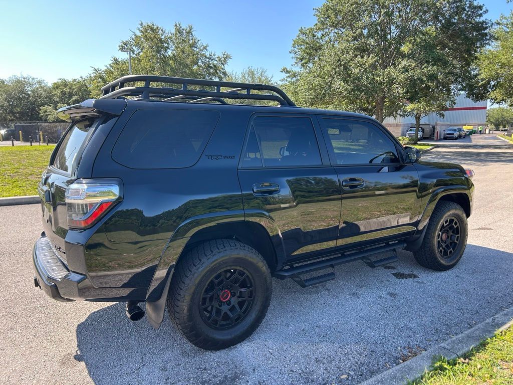 Thumbnail: 2022 Toyota 4Runner - 6