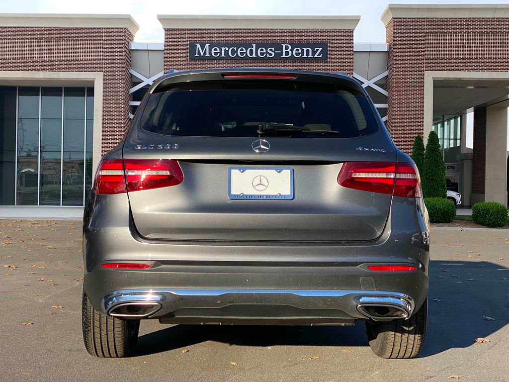 2016 Mercedes-Benz GLC 300 5