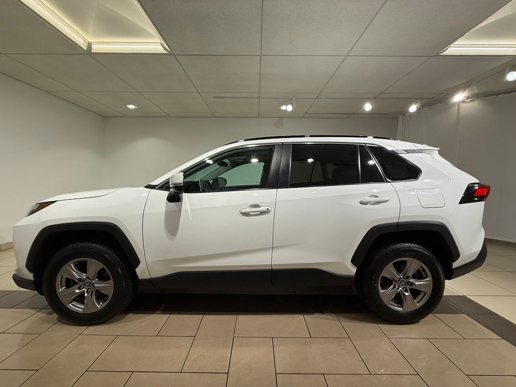 Thumbnail: 2024 Toyota RAV4 - 2