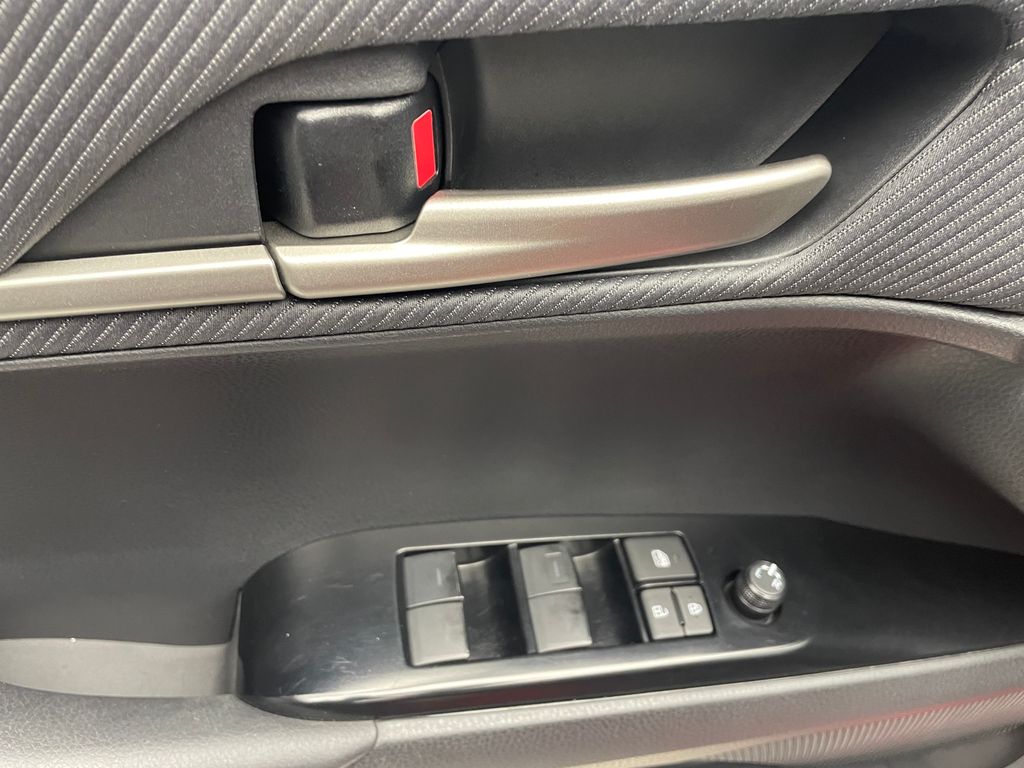 Thumbnail: 2025 Toyota Camry - 10