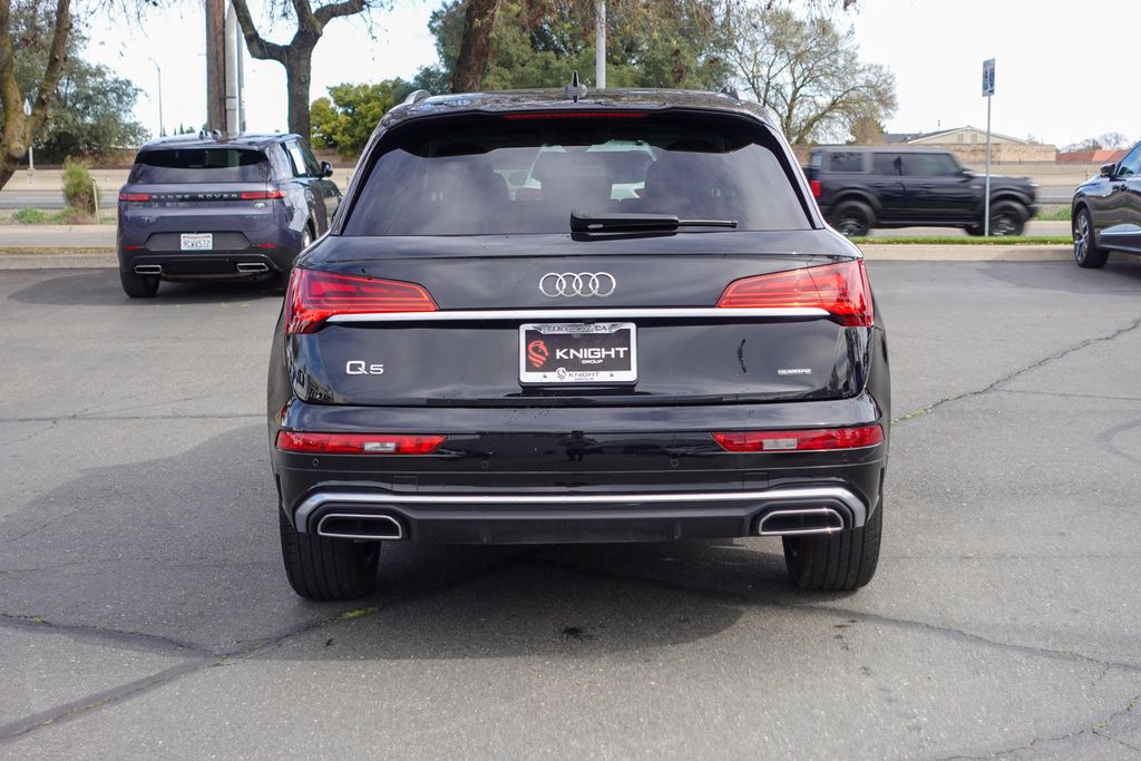Used 2024  Audi 45 S line Premium image 8