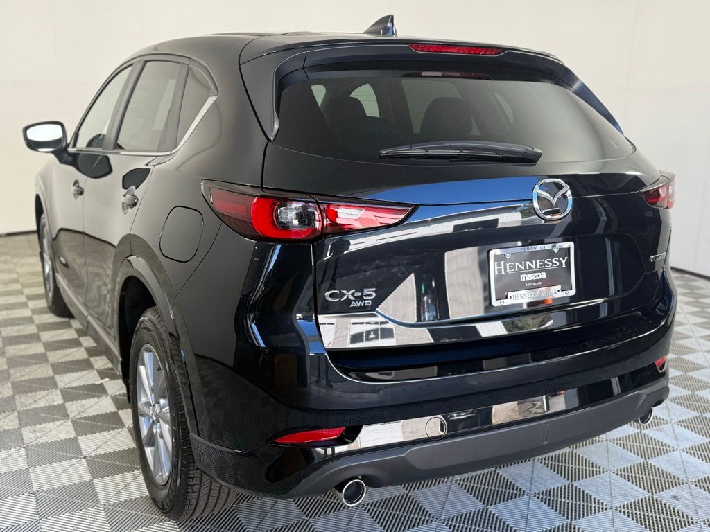 2025 Mazda CX-5 2.5 S Preferred photo 3