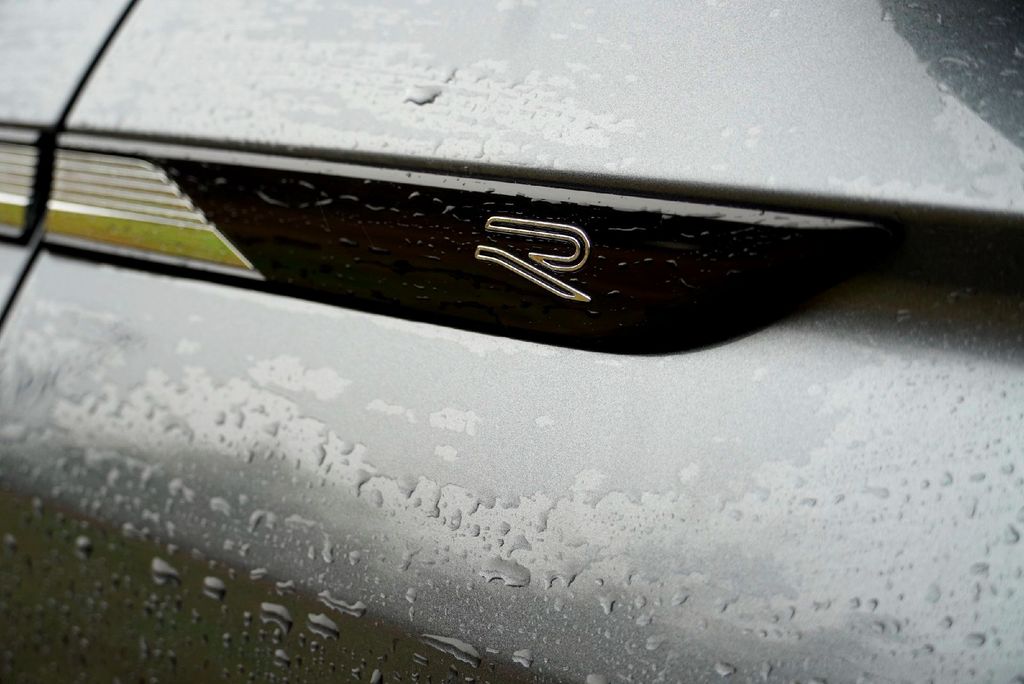 Used Car 2023 Volkswagen Tiguan  2.0t Se R-line Black For Sale Under $25,000 In Taylor, Texas