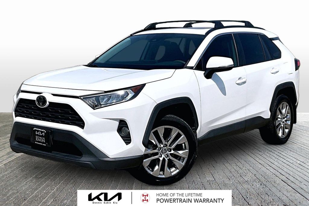 2020 Toyota RAV4 XLE Premium