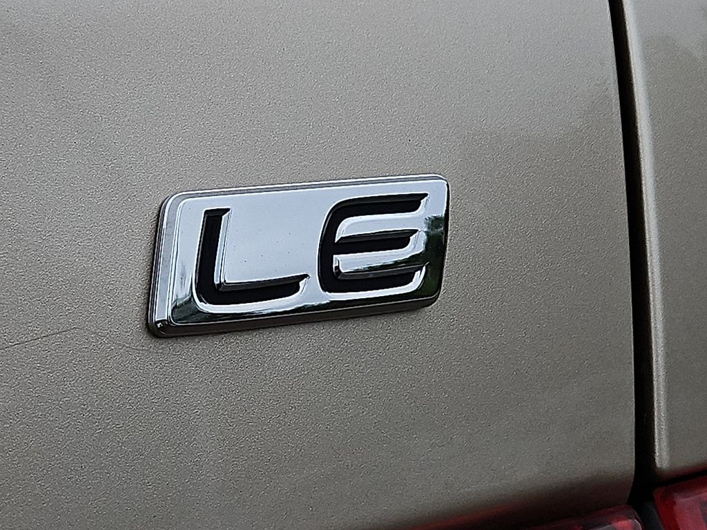 Thumbnail: 2011 Toyota Corolla - 28