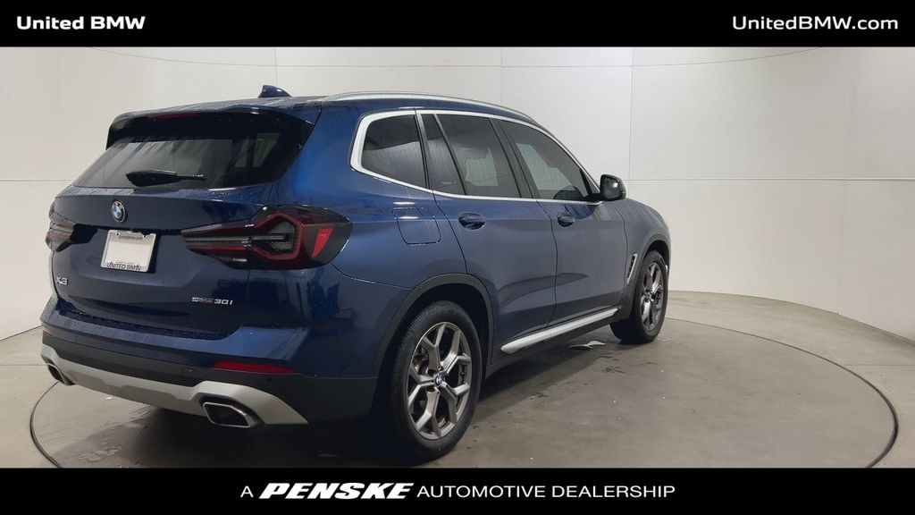 Thumbnail: 2023 BMW X3 - 8