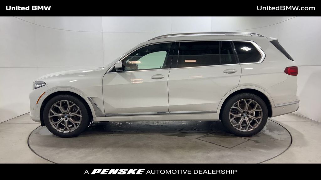 Thumbnail: 2021 BMW X7 - 5