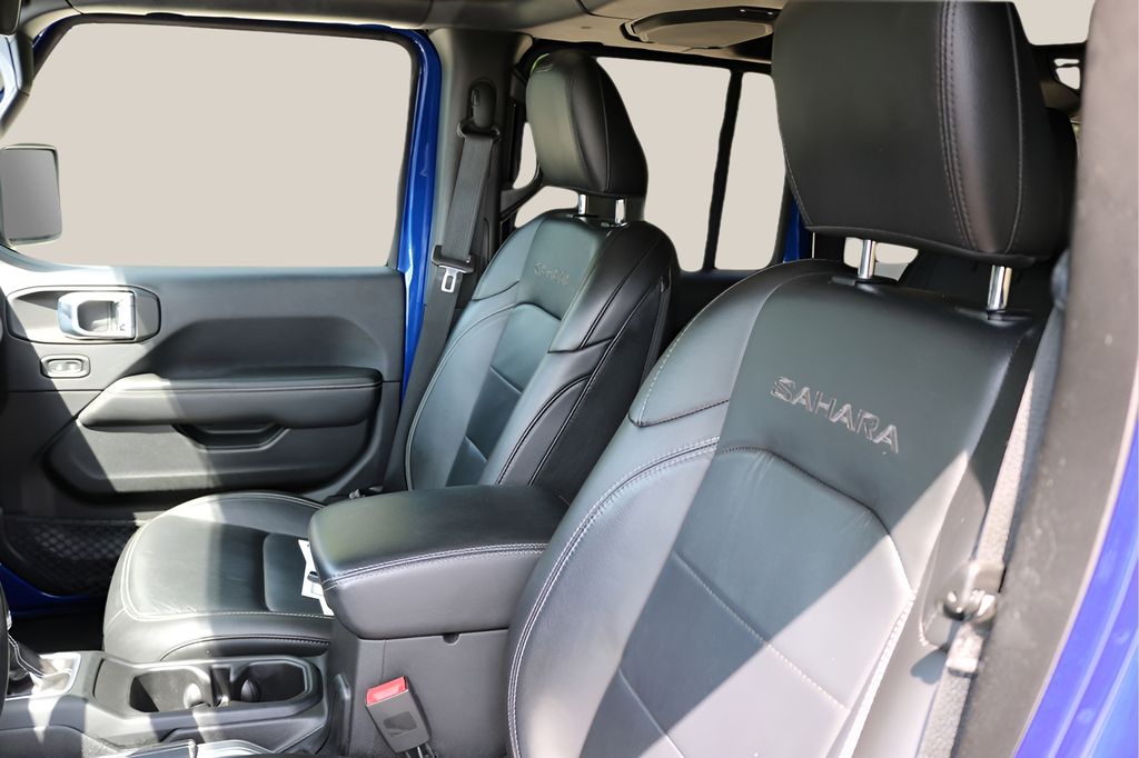 Used Car 2018 Jeep Wrangler  Unlimited Sahara For Sale Under $25,000 In Austin, Texas
