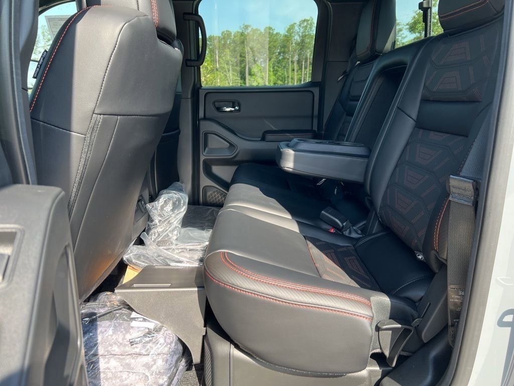 2025 Boulder Gray Pearl Nissan Frontier PRO-4X 4X4 Truck