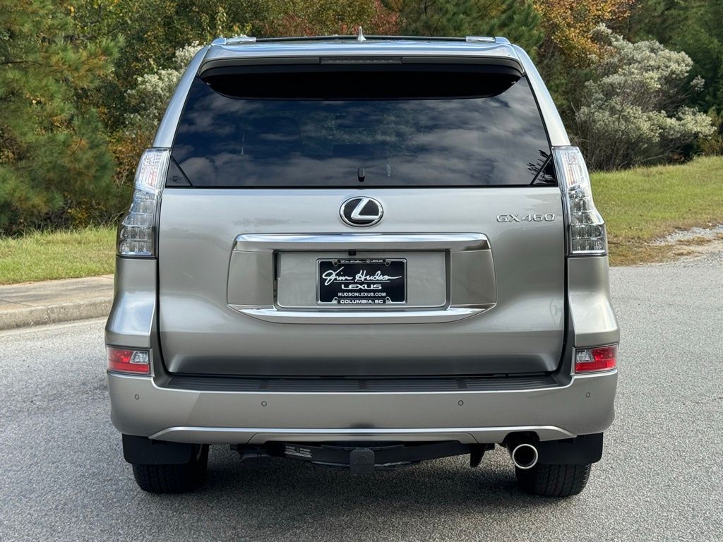 2023 Lexus GX 460 13