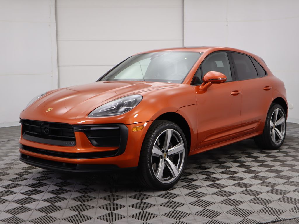 2024 Porsche Macan  -
                Phoenix, AZ