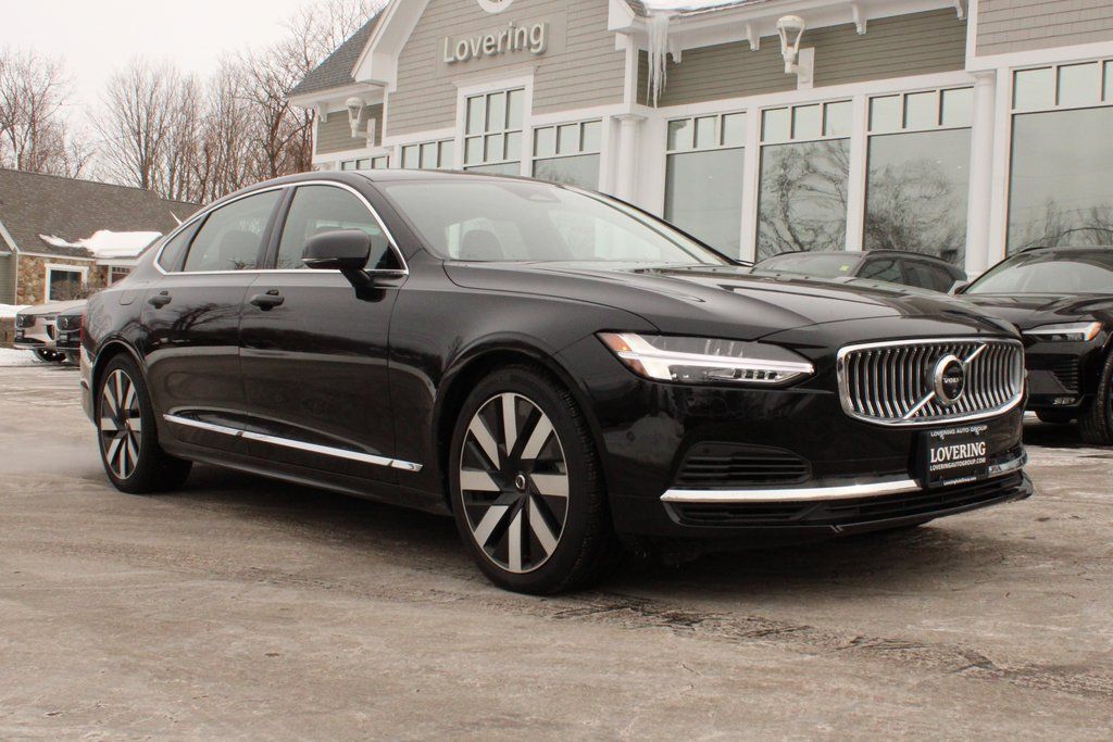 2025 Volvo S90 Recharge T8 Ultra eAWD