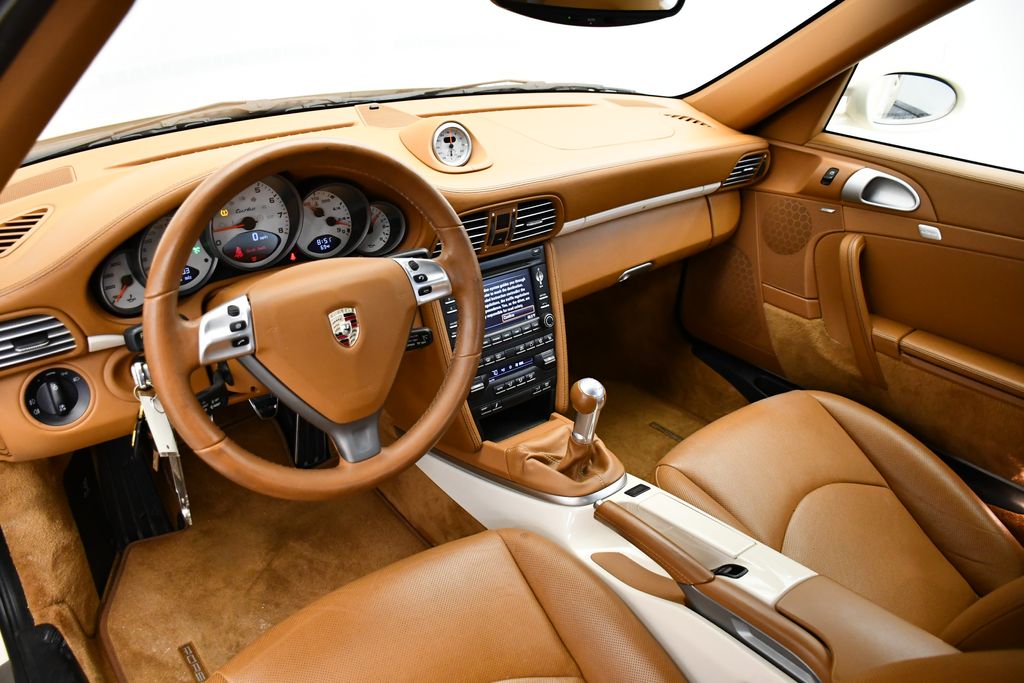 Thumbnail: 2009 Porsche 911 - 4