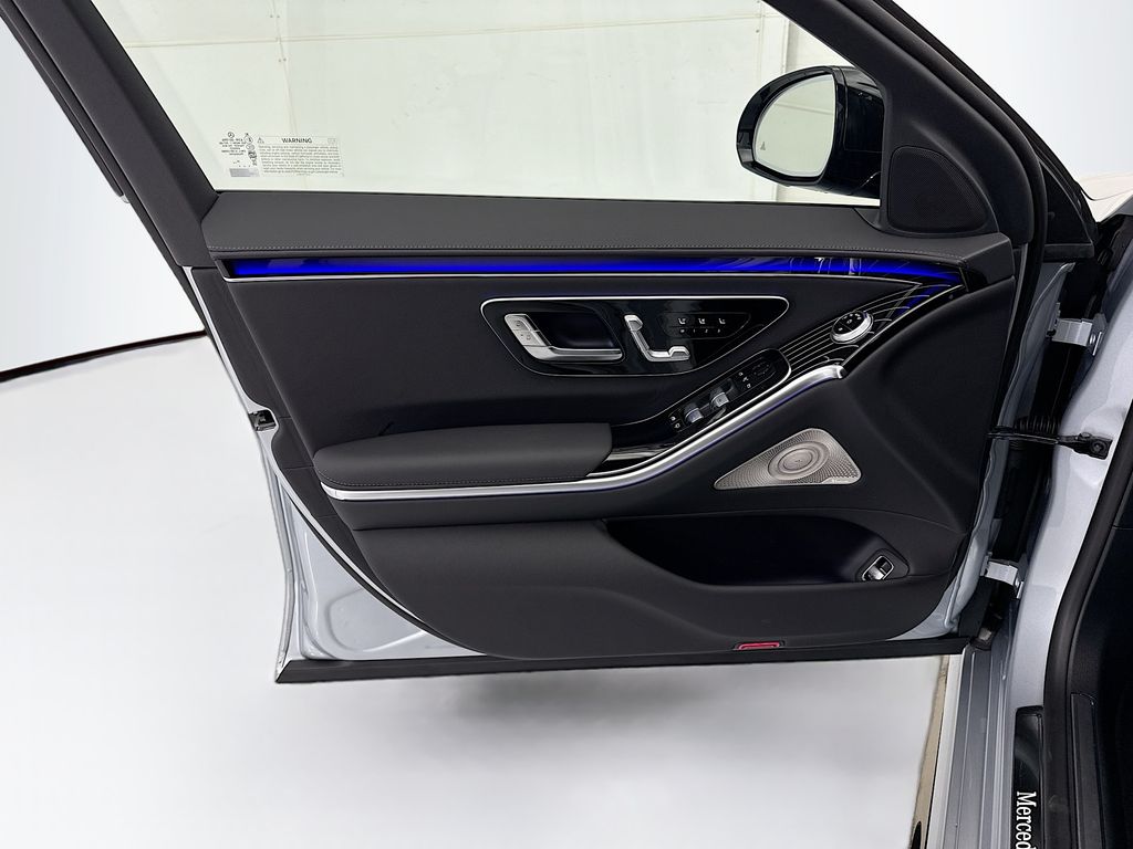 Thumbnail: 2026 Mercedes-Benz S-Class - 23