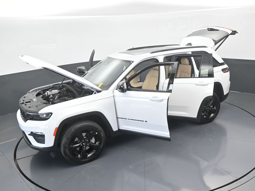 New 2025 Bright White Clearcoat Jeep Limited image 59