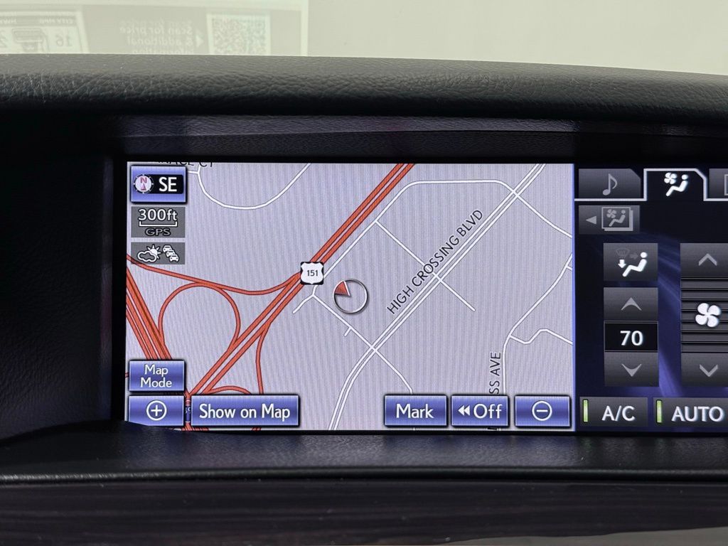 Thumbnail: 2014 Lexus LS - 28