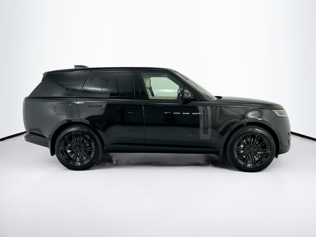 Thumbnail: 2026 Land Rover Range Rover - 4