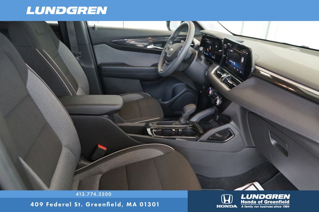 Used 2025 Chevrolet TrailBlazer SUV