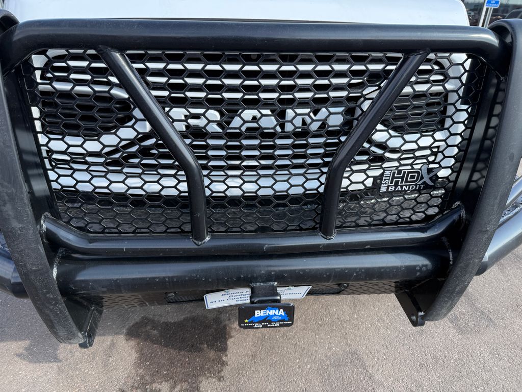 Used 2018 White Ram Laramie image 12