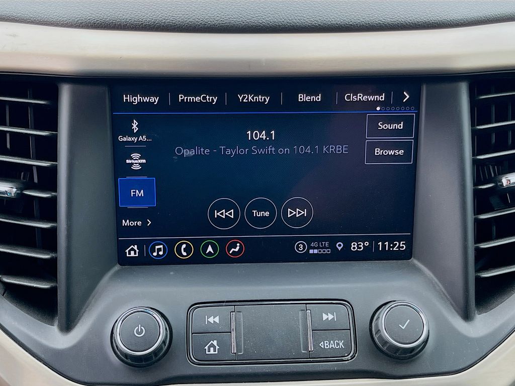 2022 GMC Acadia Denali Gray at AutoSavvy Houston Northwest