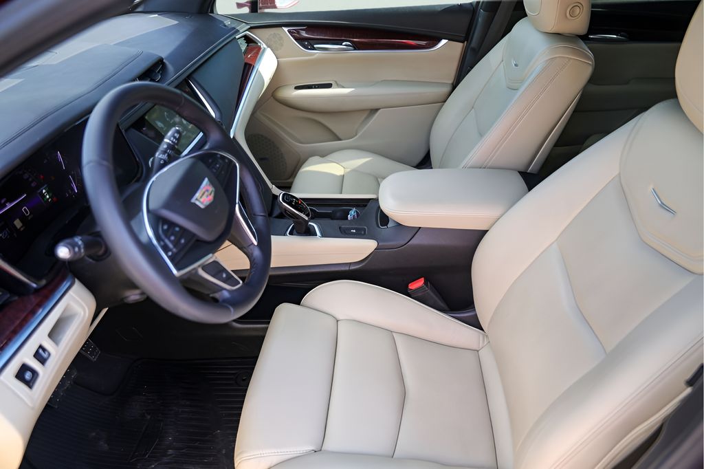 Used Car 2017 Cadillac Xt5  Luxury For Sale Under $20,000 In Austin, Texas