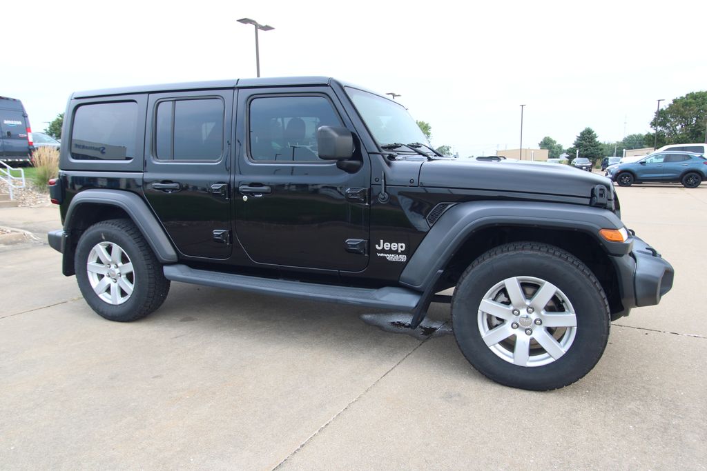 Used 2019 Jeep Wrangler SUV