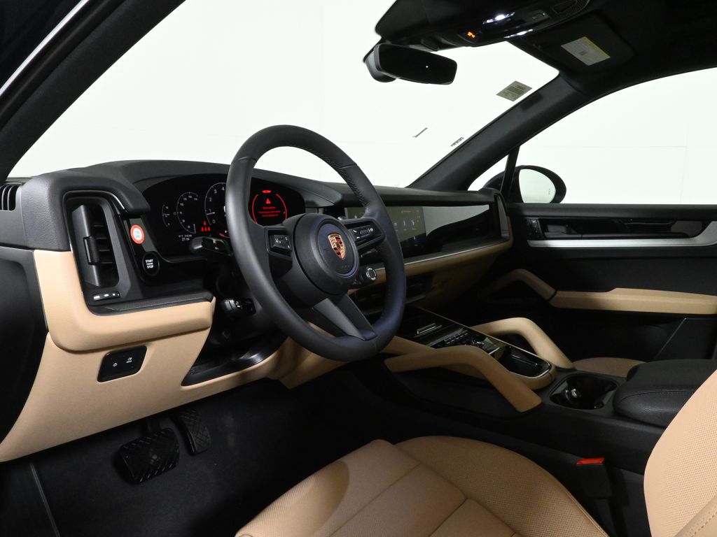 Thumbnail: 2026 Porsche Cayenne - 4