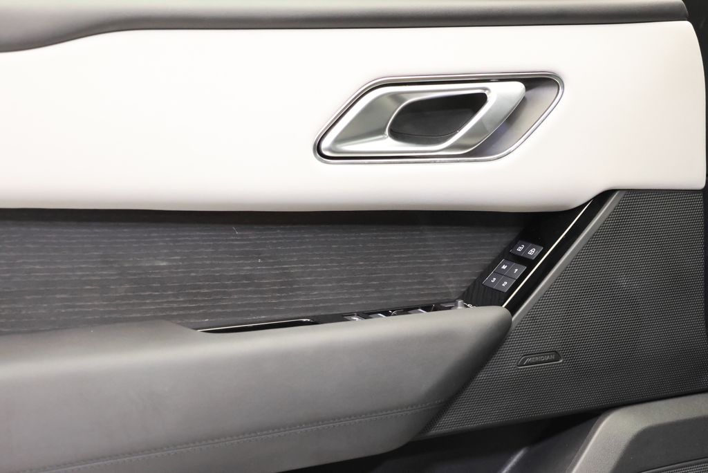Thumbnail: 2026 Land Rover Range Rover Velar - 25