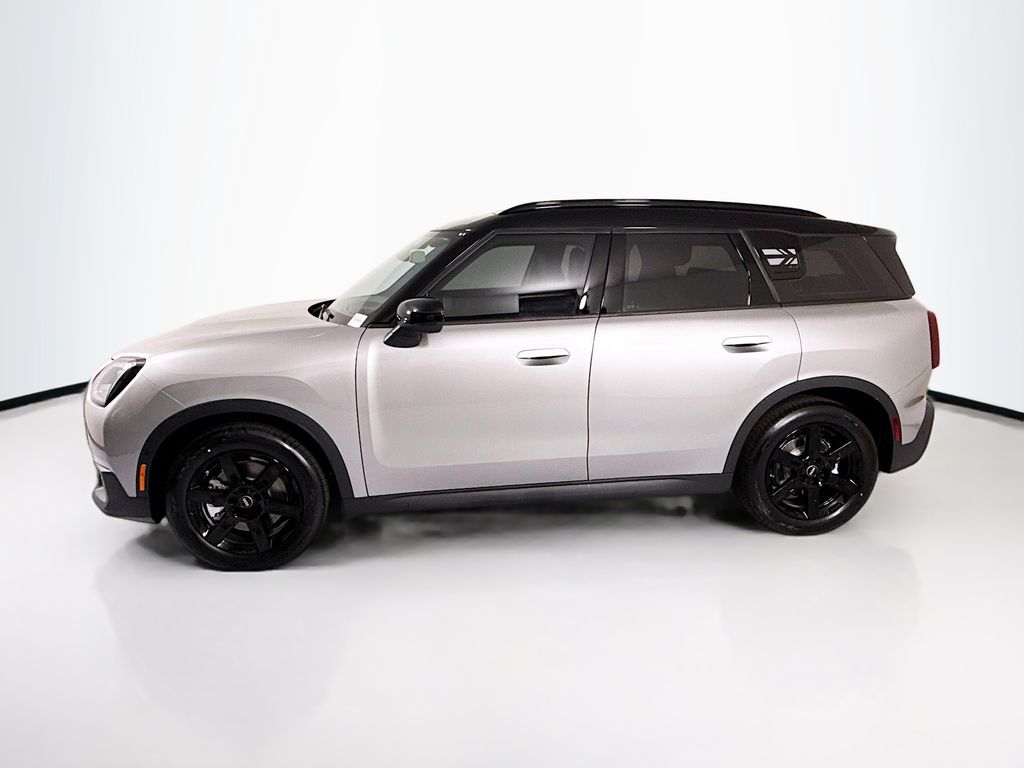 Thumbnail: 2027 MINI Cooper Countryman - 8