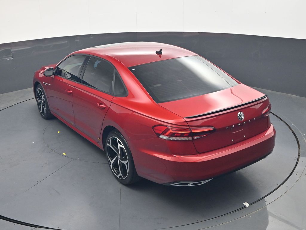 Used 2021  Volkswagen 2.0T R-Line image 28