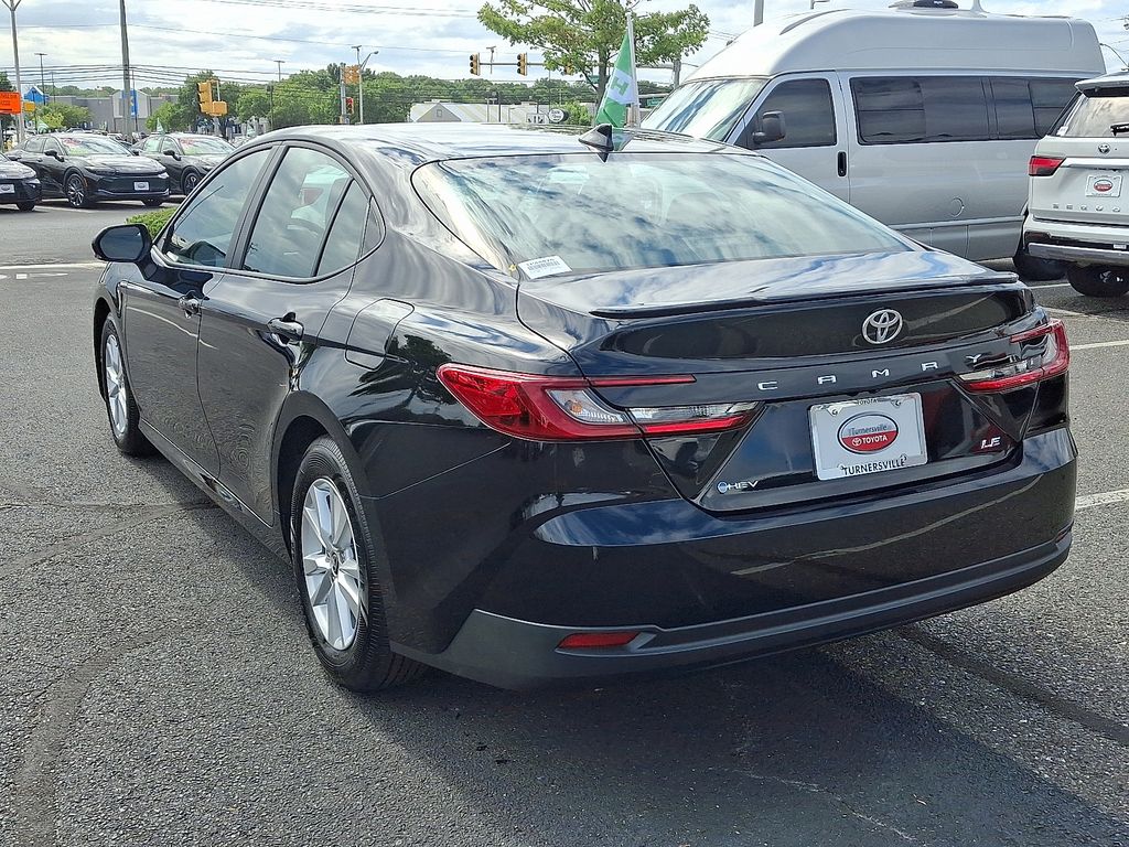 Thumbnail: 2025 Toyota Camry - 4